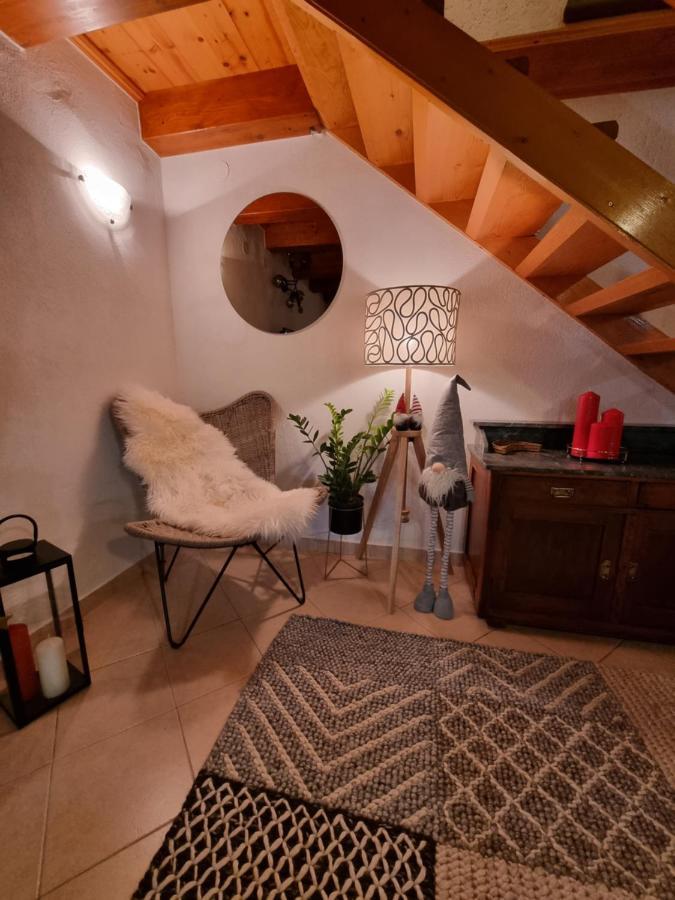 Stonehouse Ana With Jacuzzi Rovinj-Krmed Villa Eksteriør billede